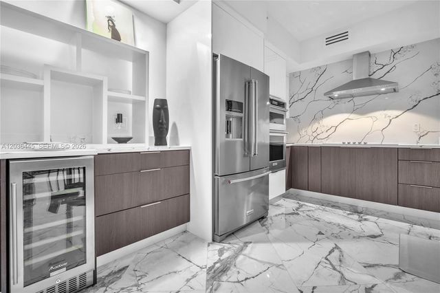 333 Las Olas Way 1207, Fort Lauderdale, FL 33301