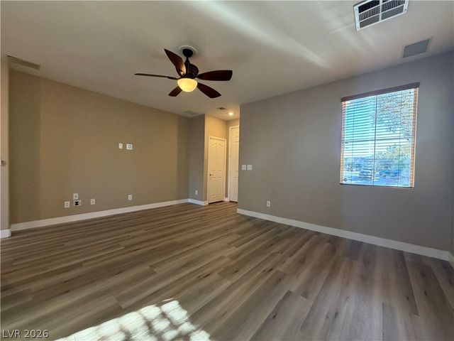 11612 Kindsland Street, Las Vegas, NV 89183
