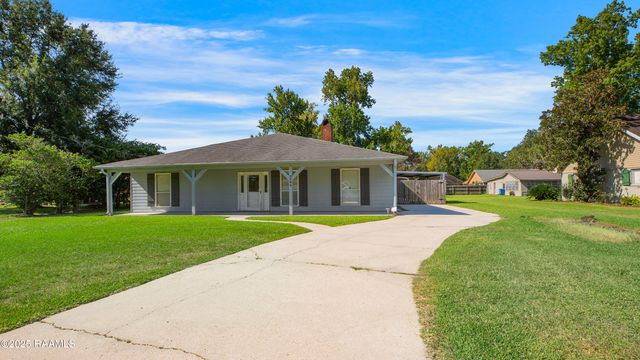 2902 Sugar Mill Road Road, New Iberia, LA 70563