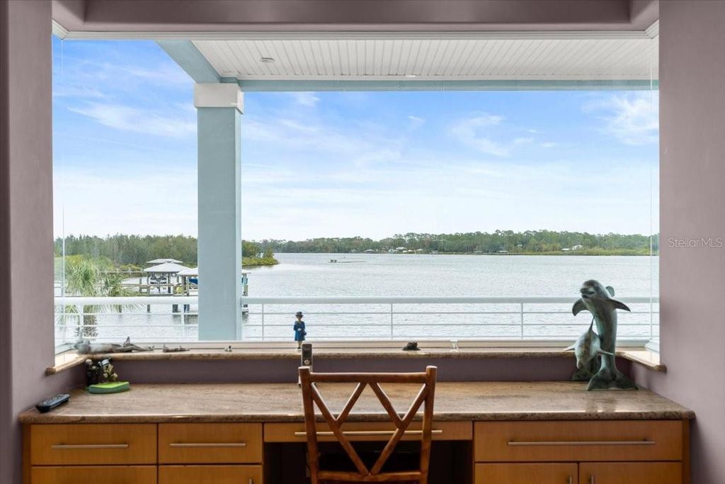 Image 14 of property listing at 2806 BAY VISTA COURT, New Smyrna Beach, FL 32168