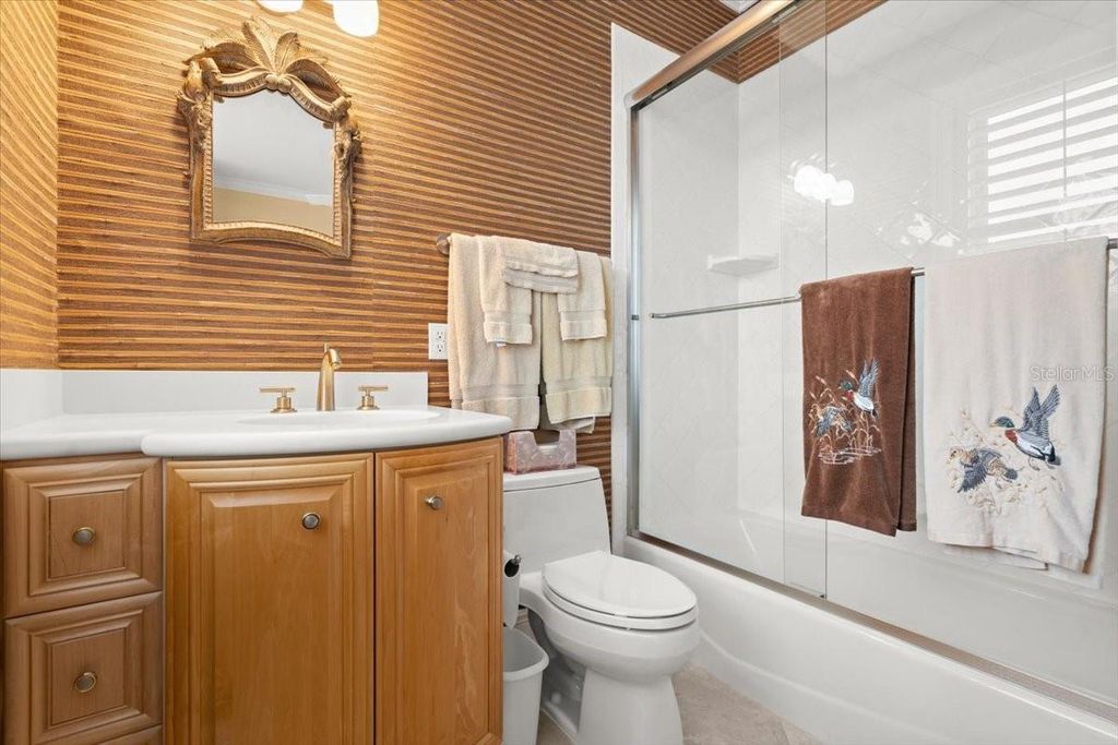 Image 34 of property listing at 2806 BAY VISTA COURT, New Smyrna Beach, FL 32168