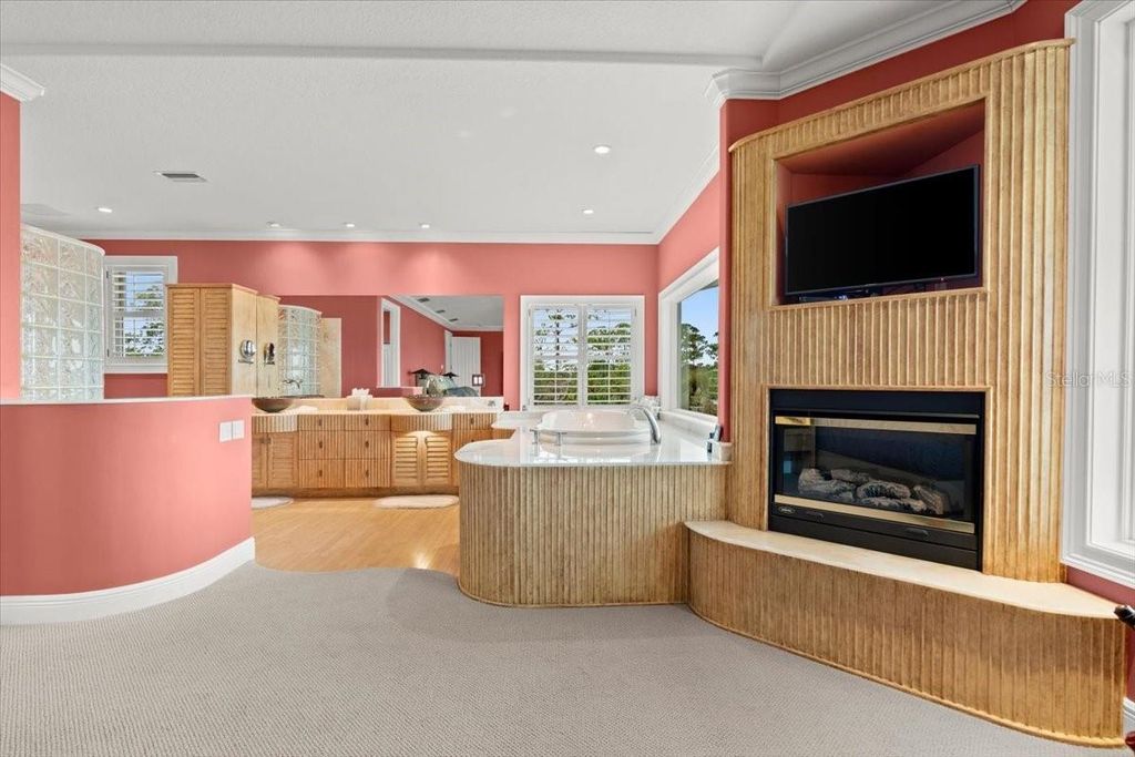 Image 39 of property listing at 2806 BAY VISTA COURT, New Smyrna Beach, FL 32168