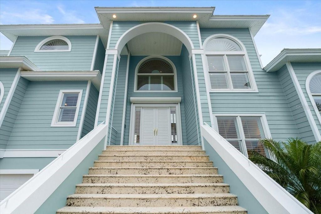 Image 5 of property listing at 2806 BAY VISTA COURT, New Smyrna Beach, FL 32168