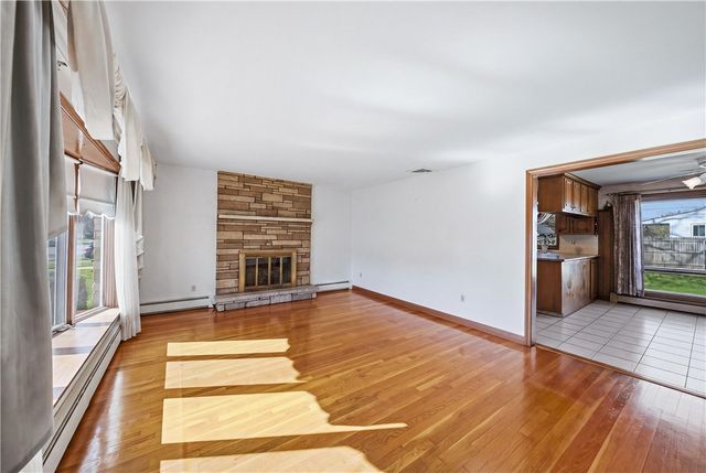 73 Oregon Avenue, North Providence, RI 02911