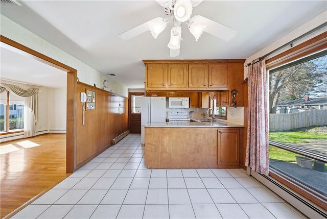 73 Oregon Avenue, North Providence, RI 02911