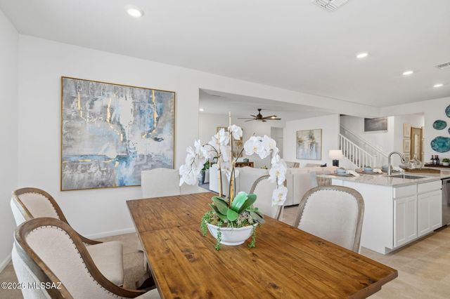 8189 S Charles Young Way, Tucson, AZ 85747