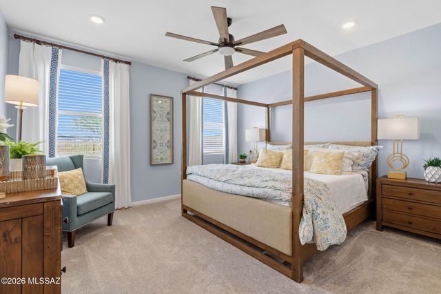 8189 S Charles Young Way, Tucson, AZ 85747