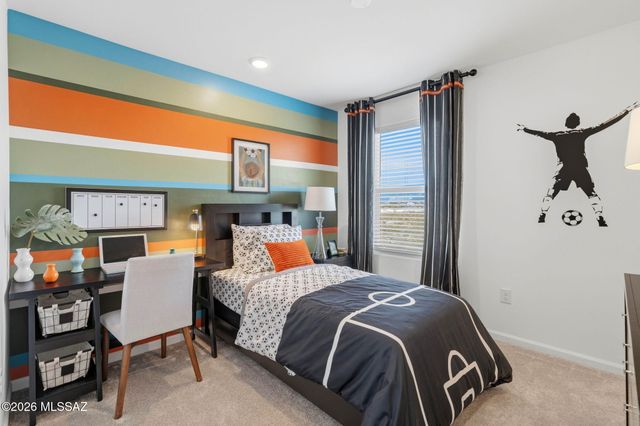 8189 S Charles Young Way, Tucson, AZ 85747