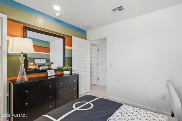 8189 S Charles Young Way, Tucson, AZ 85747
