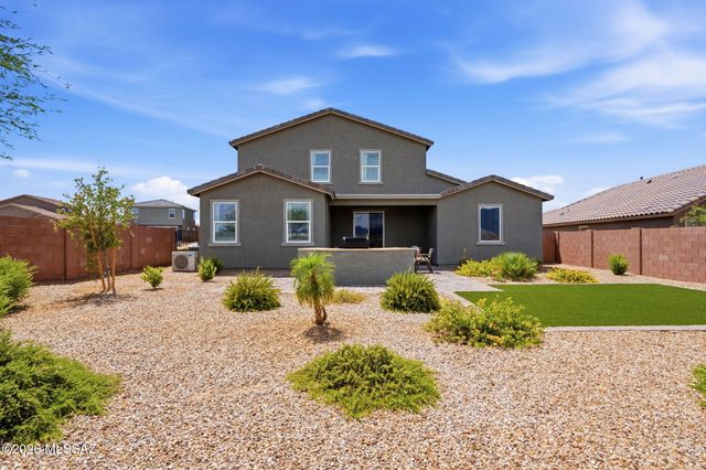 8189 S Charles Young Way, Tucson, AZ 85747
