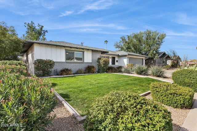 6431 E Sheridan Street, Scottsdale, AZ 85257