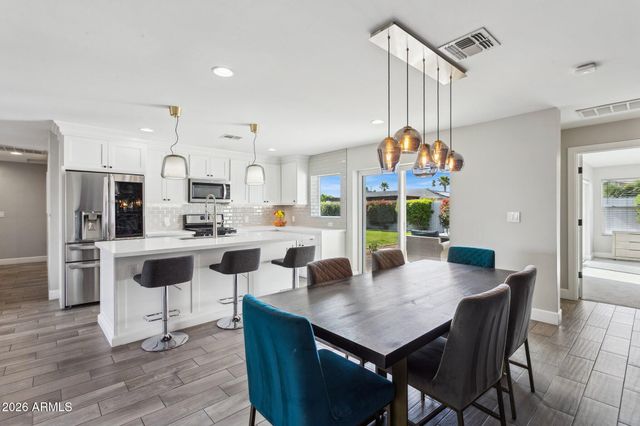 6431 E Sheridan Street, Scottsdale, AZ 85257