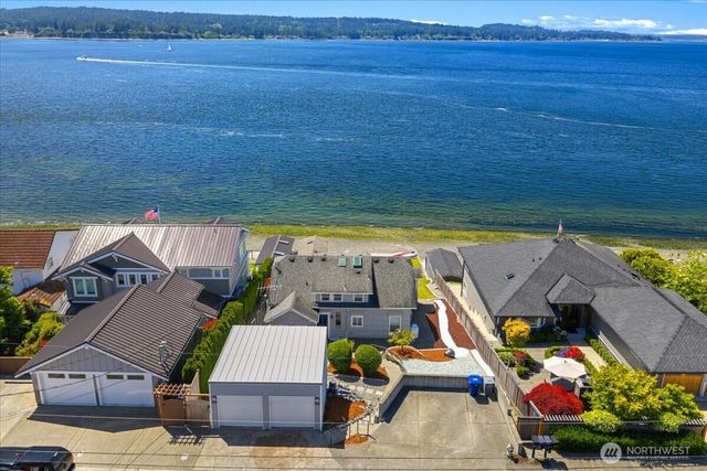 1920 Day Island Boulevard W, University Place, WA 98466