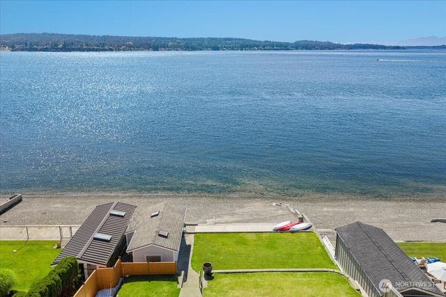 1920 Day Island Boulevard W, University Place, WA 98466