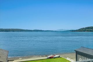 1920 Day Island Boulevard W, University Place, WA 98466