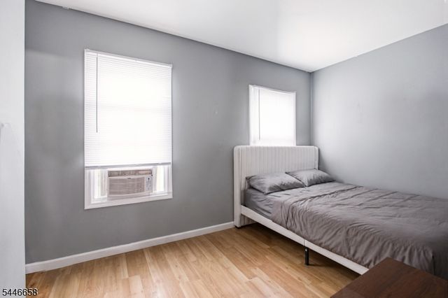 148 Palisade Ave, Garfield City, NJ 07026