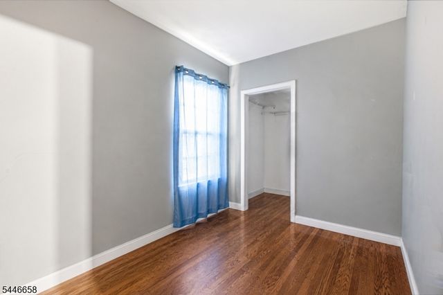 148 Palisade Ave, Garfield City, NJ 07026