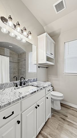 3709 Tremont Lane, Granbury, TX 76049