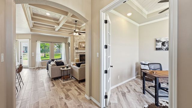 3709 Tremont Lane, Granbury, TX 76049