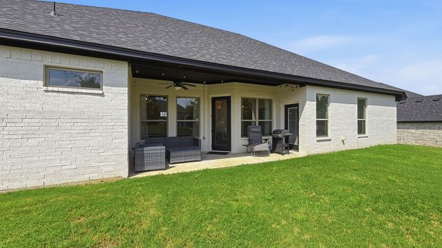 3709 Tremont Lane, Granbury, TX 76049