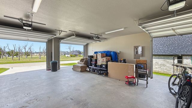 3709 Tremont Lane, Granbury, TX 76049