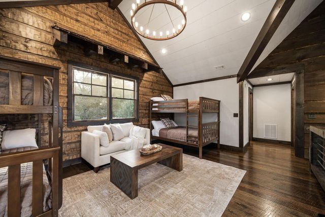 13 Hope Drive, Blue Ridge, GA 30513