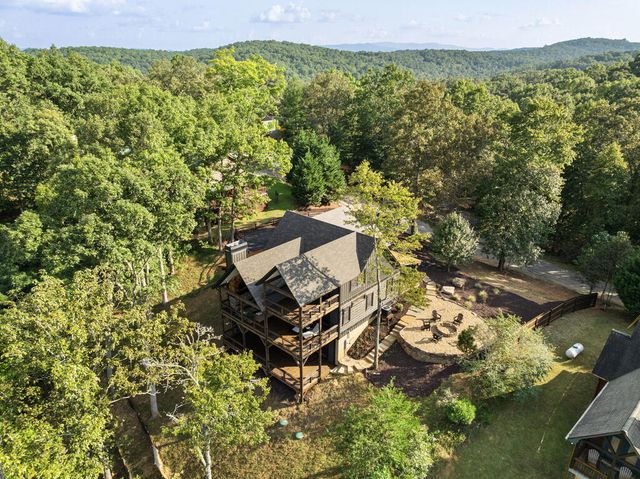 13 Hope Drive, Blue Ridge, GA 30513