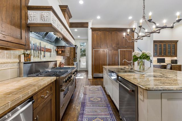 3516 Beverly Drive, Highland Park, TX 75205