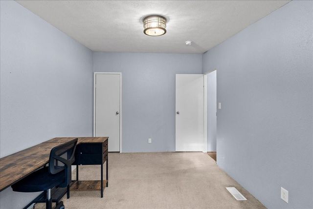 139 Malcom Street, Ames, TX 77575