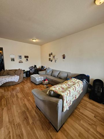 505 9th Street, Monett, MO 65708