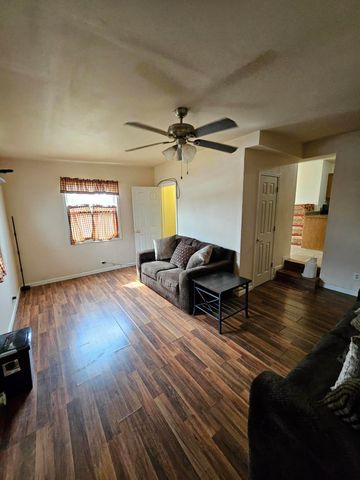 505 9th Street, Monett, MO 65708