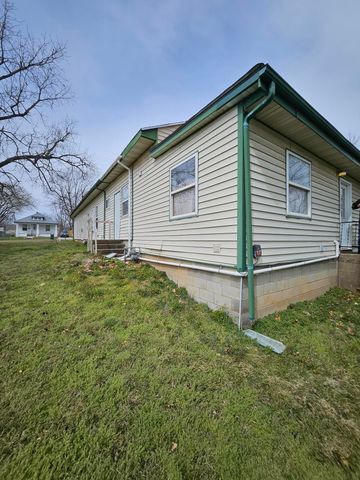 505 9th Street, Monett, MO 65708