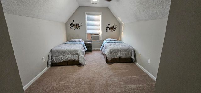 8677 S ASHLEY GLEN CIR, Memphis, TN 38018