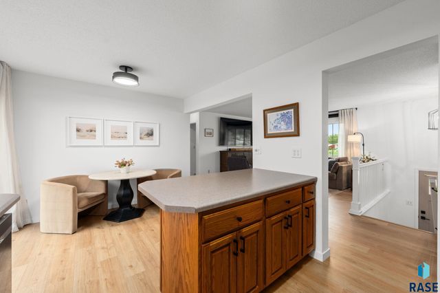 6216 W 61st St Street, Sioux Falls, SD 57106