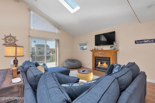 33 W Mullica Road, Little Egg Harbor, NJ 08087