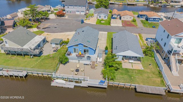 33 W Mullica Road, Little Egg Harbor, NJ 08087
