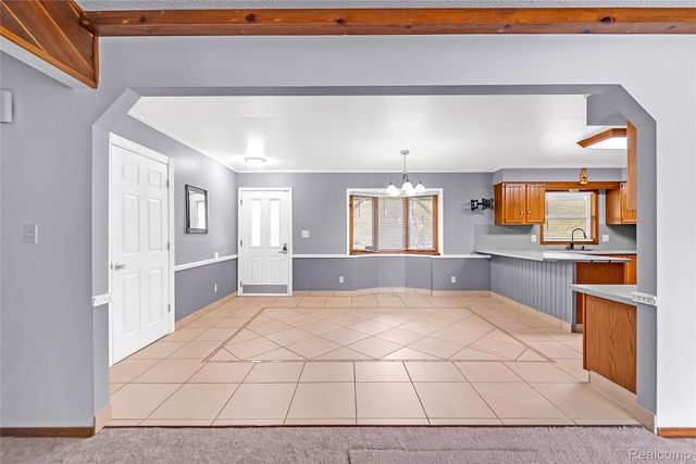 1081 S Gale Road, Davison Township, MI 48423