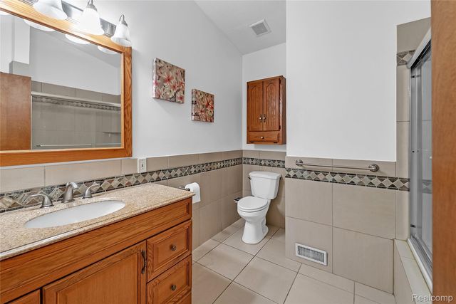 1081 S Gale Road, Davison Township, MI 48423
