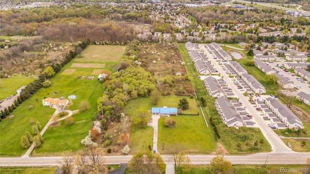 1081 S Gale Road, Davison Township, MI 48423