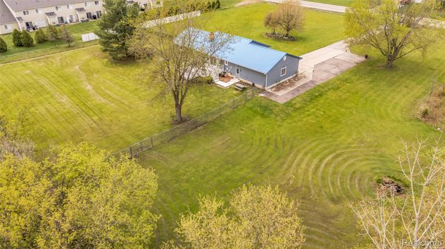 1081 S Gale Road, Davison Township, MI 48423