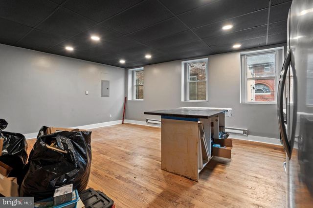 4830 LONGSHORE AVE, Philadelphia, PA 19135