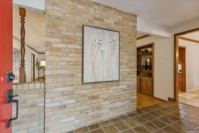 17123 Turkey Point, San Antonio, TX 78232