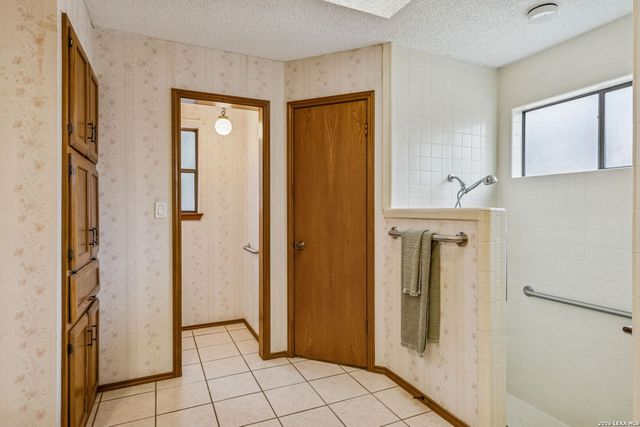 17123 Turkey Point, San Antonio, TX 78232