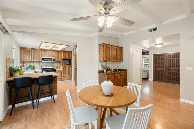 3608 Mountain View Dr, Rocklin, CA 95677