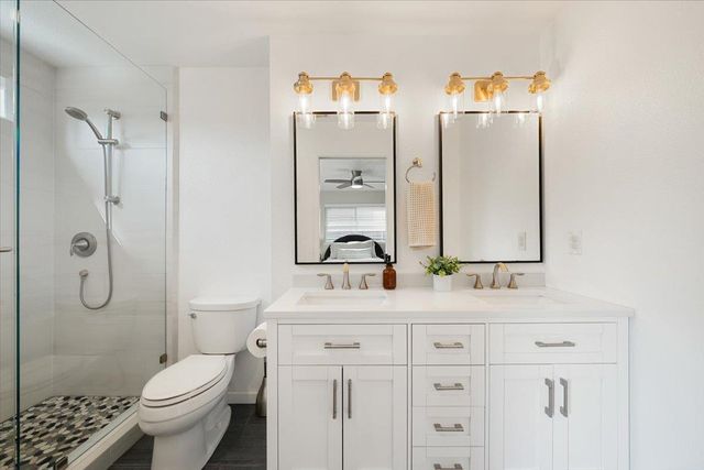 3608 Mountain View Dr, Rocklin, CA 95677