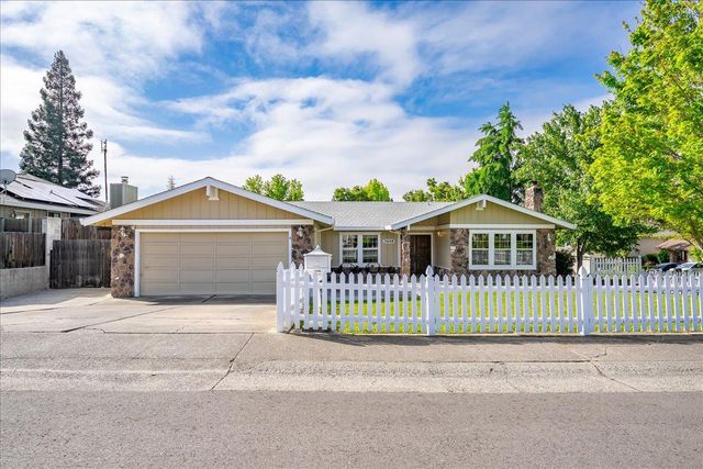 3608 Mountain View Dr, Rocklin, CA 95677