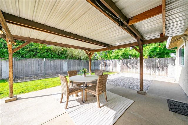 3608 Mountain View Dr, Rocklin, CA 95677