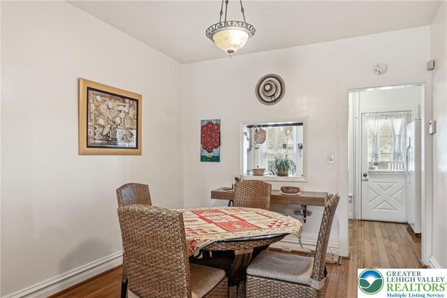 738 S 8th st, Allentown City, PA 18103