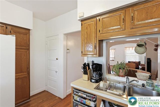 738 S 8th st, Allentown City, PA 18103