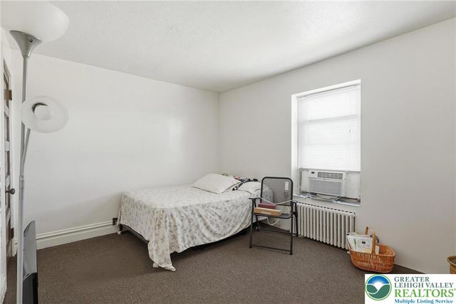 738 S 8th st, Allentown City, PA 18103